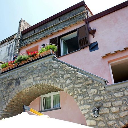 Bed and Breakfast Chez Chantal Мета Экстерьер фото
